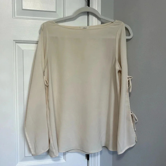 Aritizia Wilfred Top - Picture 3 of 4